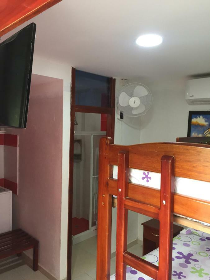 Hostal Sarai Pedernales Exterior foto